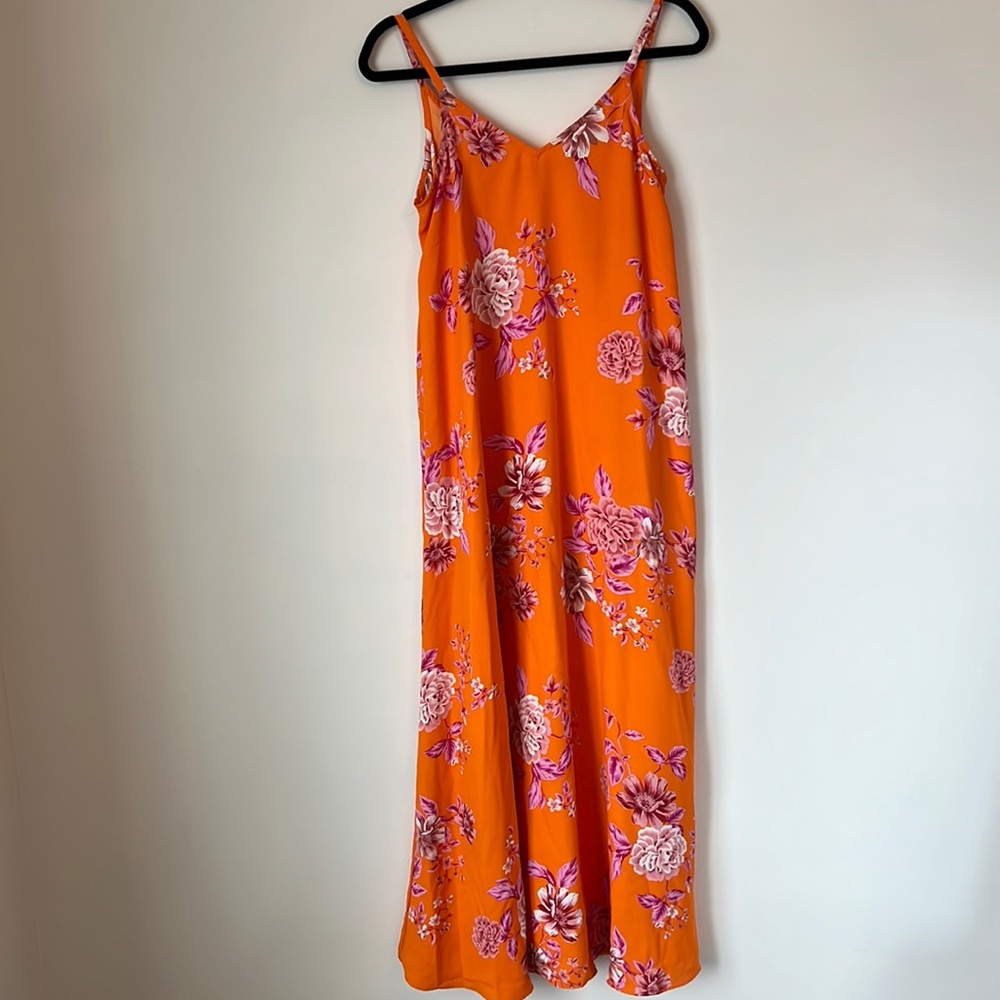 Vince Camuto dress MC bin